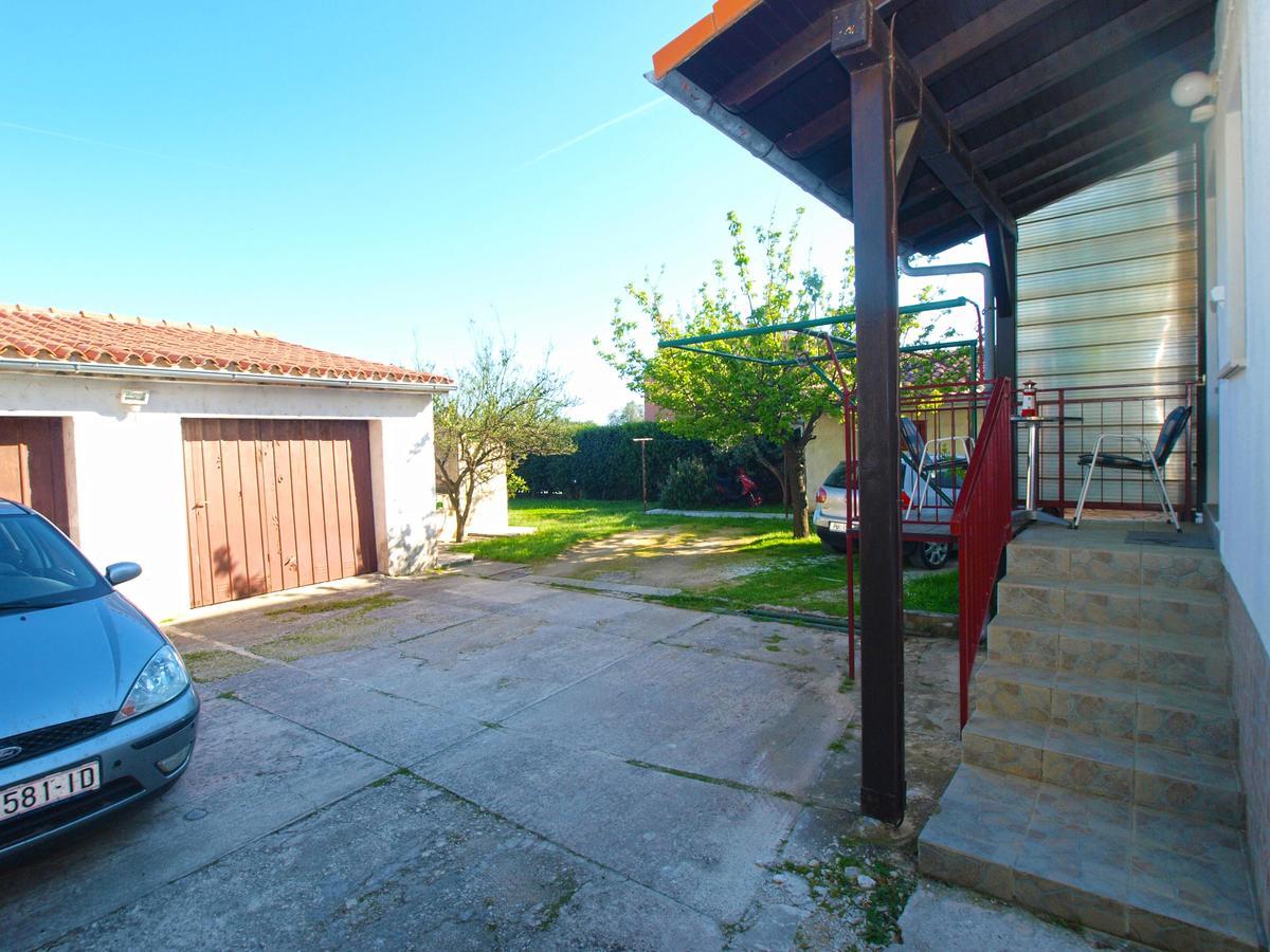 Apartments Luciano 1576 Ližnjan Exterior foto